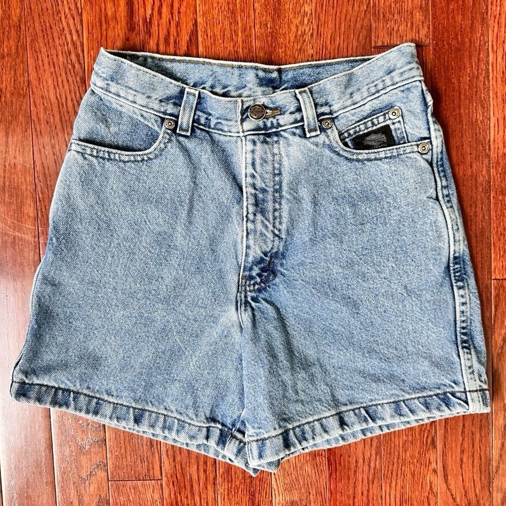 Vintage 100% Cotton Harley Davidson Light Denim Wash High Waist Mom Shorts